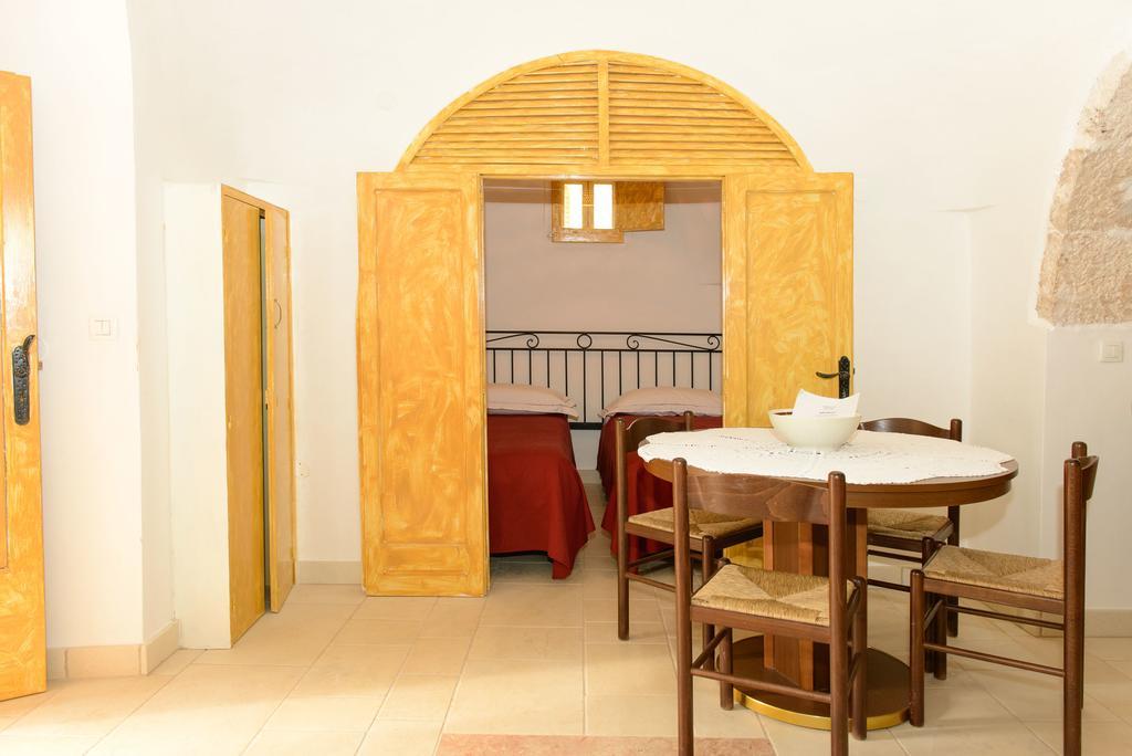 Agritrulli Guest House Ostuni Exterior photo